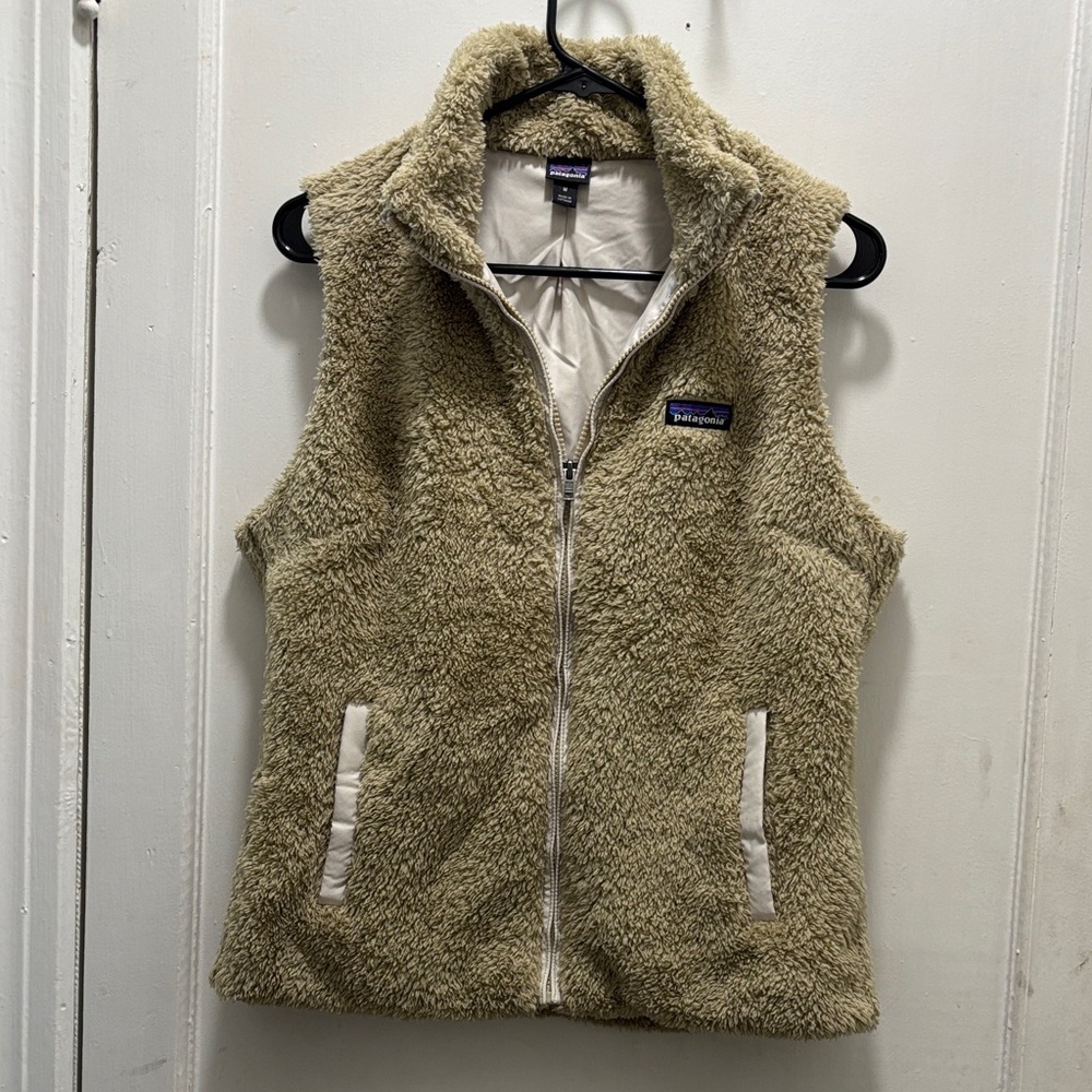 Patagonia Beige Sherpa Vest - Picture 4 of 5
